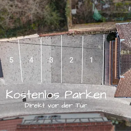 Apartment 1-2 Personen - Parkplatz - Fahrradgarage - Zentrum - Küche - Balkon - Klima
