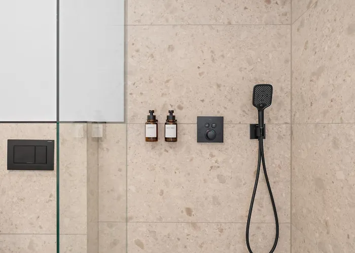 Apartamento 1-2 Personen - Parkplatz - Fahrradgarage - Zentrum - Kueche - Balkon - Klima Sankt Martin